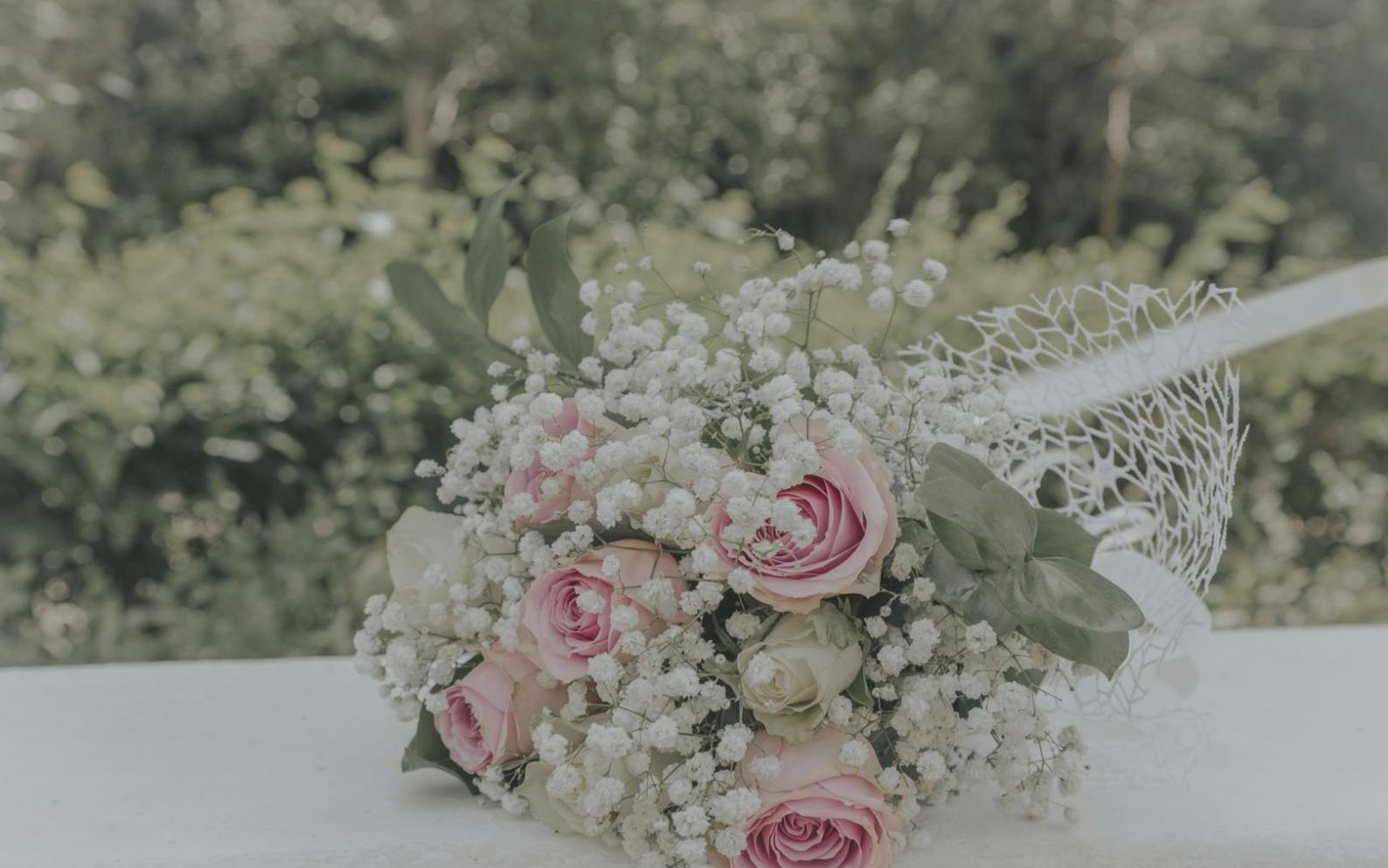 Détails de composition florale professionnelle